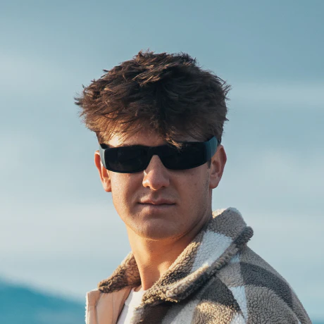KACE Super Dark Soft Frame Sunglasses - Image 4