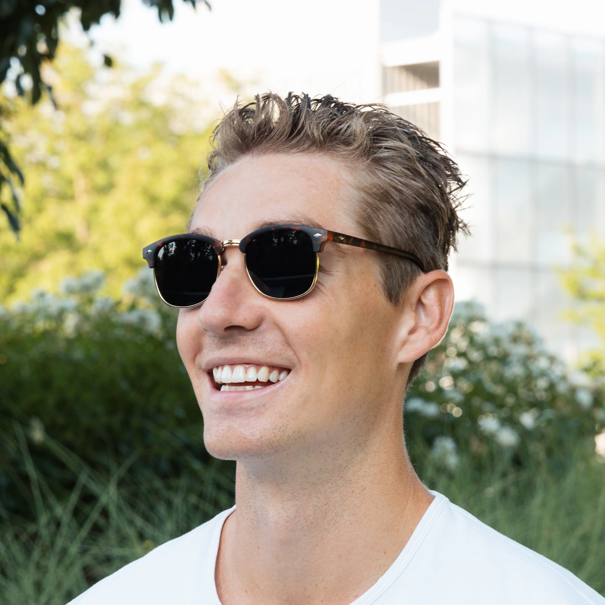 TONI Super Dark Rimless Sunglasses - Image 14
